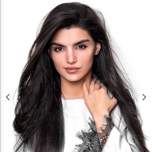 Irresistible Me Hair Extensions Full Set NIB